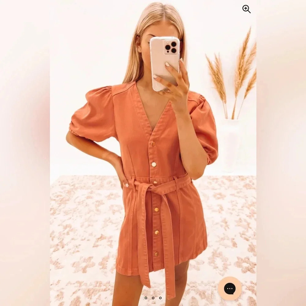 ! ENA PELLY
Sonny Denim Dress Copper Wash sz 4